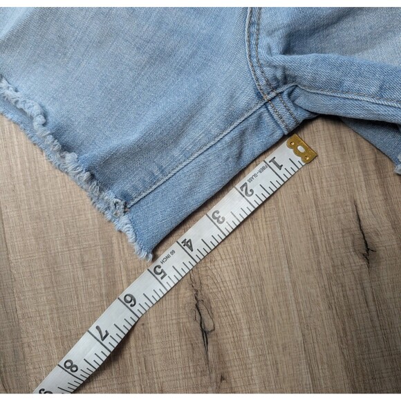 Seven7  Light Blue Denim Shorts Size 8 Stretch Distressed Cut Off 5" Inseam - Picture 10 of 10